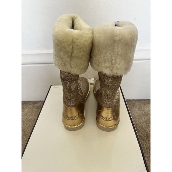 New In Box Coach Nikole Gold Metallic Roll Down 9M Shearling Logo Lined Boots - Picture 6 of 12